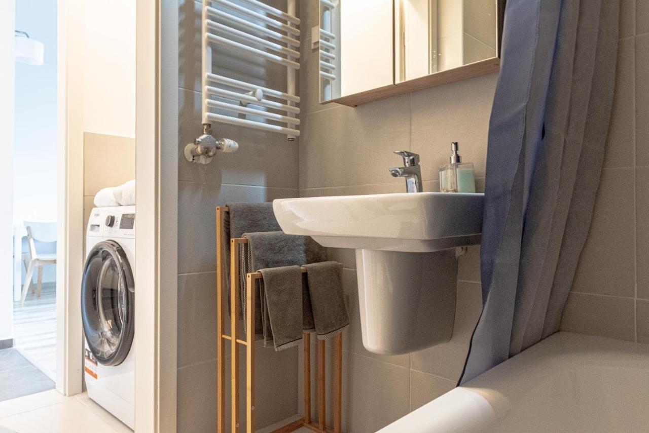 Dob36 Apartment With Free Private Parking And Balcony 布达佩斯 外观 照片