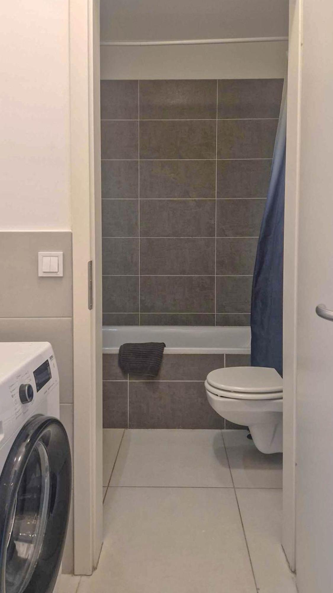 Dob36 Apartment With Free Private Parking And Balcony 布达佩斯 外观 照片